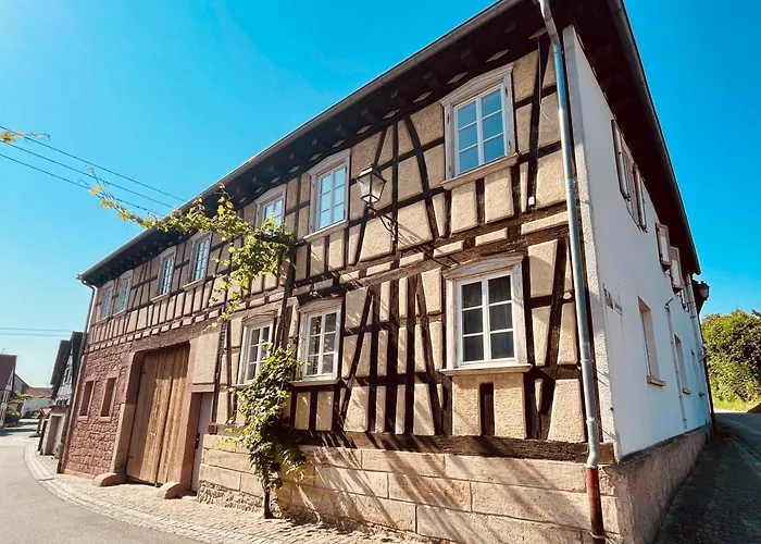 Auszeit - Historisches Ferienhaus In Der Suedpfalz